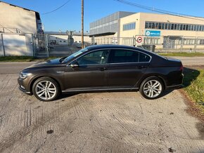 Volkswagen Passat 2.0 BiTDI 240k BMT Highline 4MOTION DSG - 3