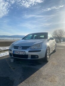 Volkswagen Golf 5 - 3