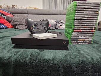 Xbox one X - 3