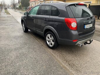 Chevrolet Captiva 2.2 - 3