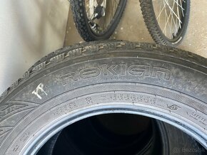 Nokian 225/65R17 - 3