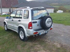 Suzuki Grand Vitara 2.0 TD 4×4 80kw/109ps - 3