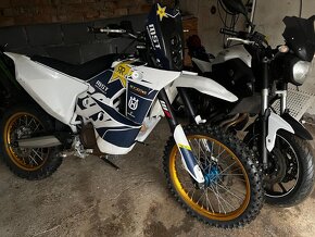 Rozpredám Husqvarna 701 enduro  na ND. - 3