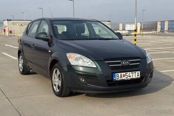 Kia CEED 1.4 benzín, 1. Majiteľ, 2008 SR auto - 3