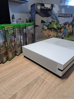 Xbox One S 500GB - 3