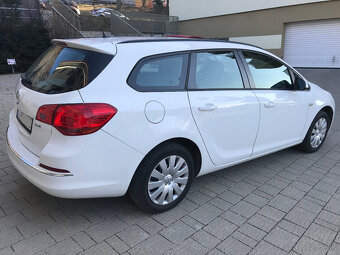 Opel Astra ST Combi 1.6 CDTI 110k Enjoy - 3