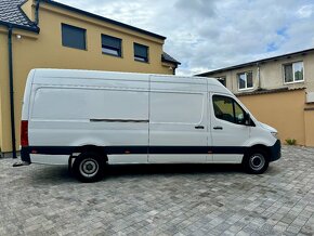 MERCEDES SPRINTER 414CDI CHLAĎÁK TUPLÁK ZÁSUVKA DO 3,5T ČR - 3