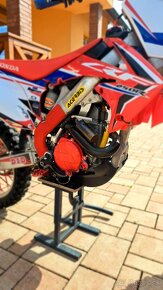 Honda CRF250R - 3