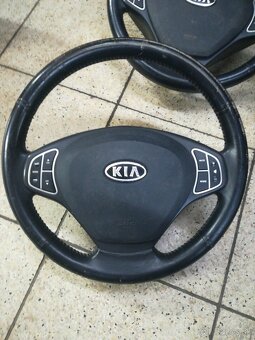 Predam volant na Kia Ceed 2007 - 3