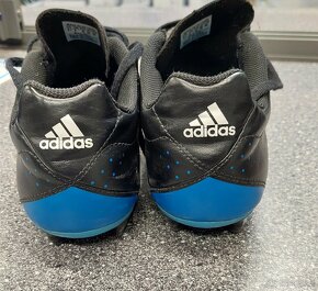 Kopačky Adidas - 3