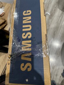 Samsung - 3