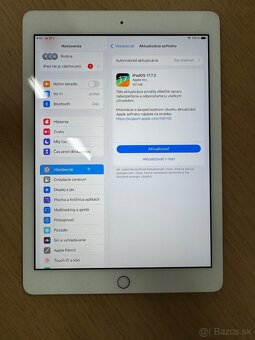 Predám iPad (6.generácia) 32Gb, zlatý, 9,7" - 3