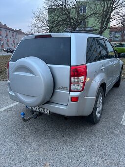 Suzuki Grand Vitara 1.9 DDiS 4x4 - 3