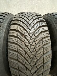 Ford 5x108 & 205/55 r16 - 3