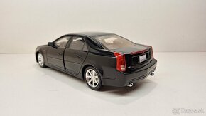 1:18 CADILLAC CTS-V - 3