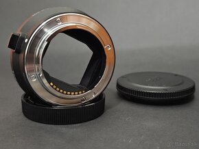 Sigma Mount Converter MC-11 - 3