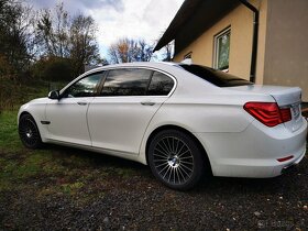 Bmw 750Li 300kw max výbava masáže - 3