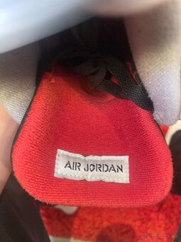 Jordan 4 bred 2019 - 3