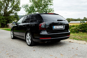 Skoda Octavia RS 2.0TDI DSG - 3