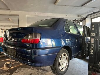 Peugeot 306 2.0 HDi kód motora RHY - 3