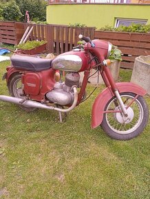 Jawa 250 - 3