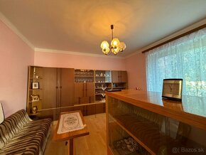 PREDAJ, 2 IZBOVÝ BYT V BAŤOVOM DOME, SVIT  94990,-EUR - 3