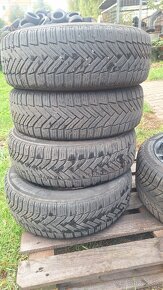 195/65R15 - 3