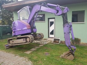 Predám minibager komatsu pc28uu - nulová otoč a teleskop - 3