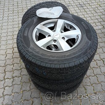 Predám pneu+disky245/70R1+Disky 7jx16 5x114,3 - 3