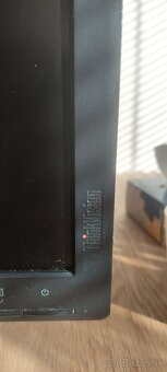 Monitor Lenovo - 3