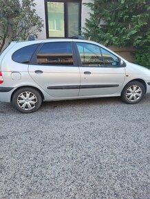 Renault scenic - 3