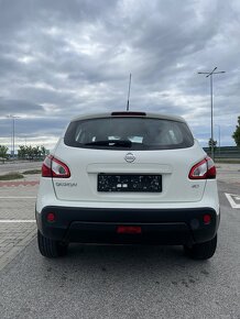 NISSAN QASHQAI 4x4 - NA PREDAJ / NA SPLÁTKY - 3