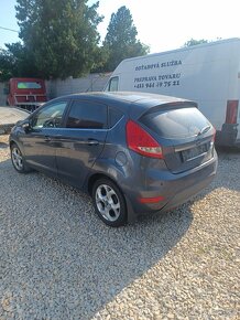 Rozpredám Ford Fiesta MK7 1.4 71kw 2009 - 3