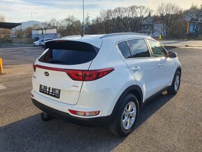 Kia Sportage 2.0 CRDi  10KW 4WD Gold - 3