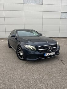 Mercedes-Benz E220d Sedan Luxury Line - 3