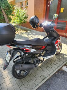 Skuter 125 len 3600km - 3