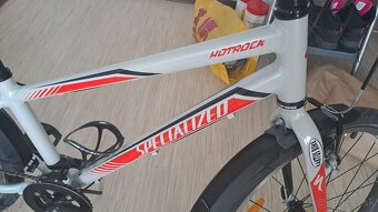 Bicykel Specialized - 3