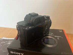 Predám Sony a7 iii ako nový - 3