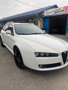 Alfa Romeo 159 2.4 JTDm Ti Automat - 3