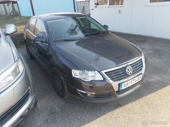 Volkswagen Passat 2.0 TDI Comfortline - 3