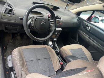 Citroën C4 coupe 2005 - 1 200€ - 3