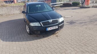 Škoda Octavia 2 1.9 77 kw - 3