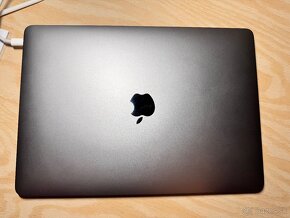 MacBook Air, 13'  2020 - vo výbornom stave - 3