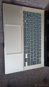 Asus zenbook 14 OLED - 3