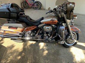 Harley-Davidson Electra Glide - 3