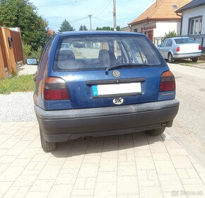 Volkswagen GOLF 3 -  1.6 benzín - 3