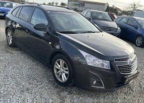 Chevrolet Cruze 1,7 nafta manuál 96 kw - 3