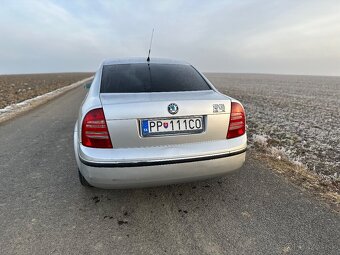 Škoda superb 2.8 V6 - 3