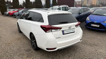 Toyota Auris 1.6 l Valvematic Active Trend - 3