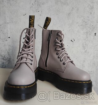 Dr. Martens EU39 - 3